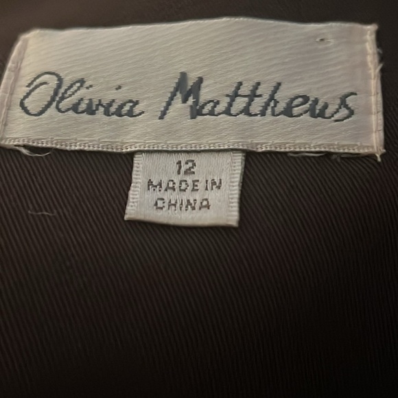 Olivia‎ Matthews Sz 12 brown cap sleeve ruffle  waist  silhouette dress - Picture 7 of 8